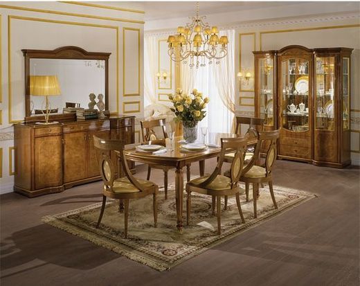 Одной из основных составляющих гостиной «Флориана», является большой раздвижной обеденный стол со стульями